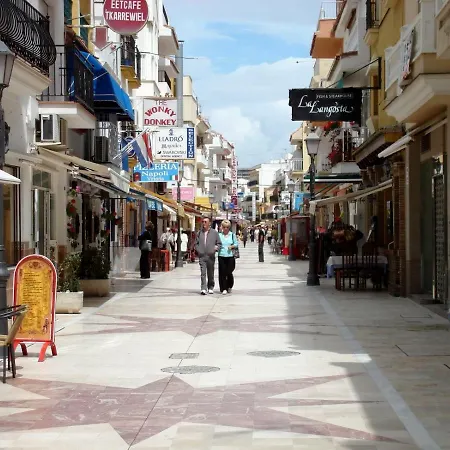 797 Holiday Rentals- Piso Con Vistas Al Mediterraneo Y A La Carihuela